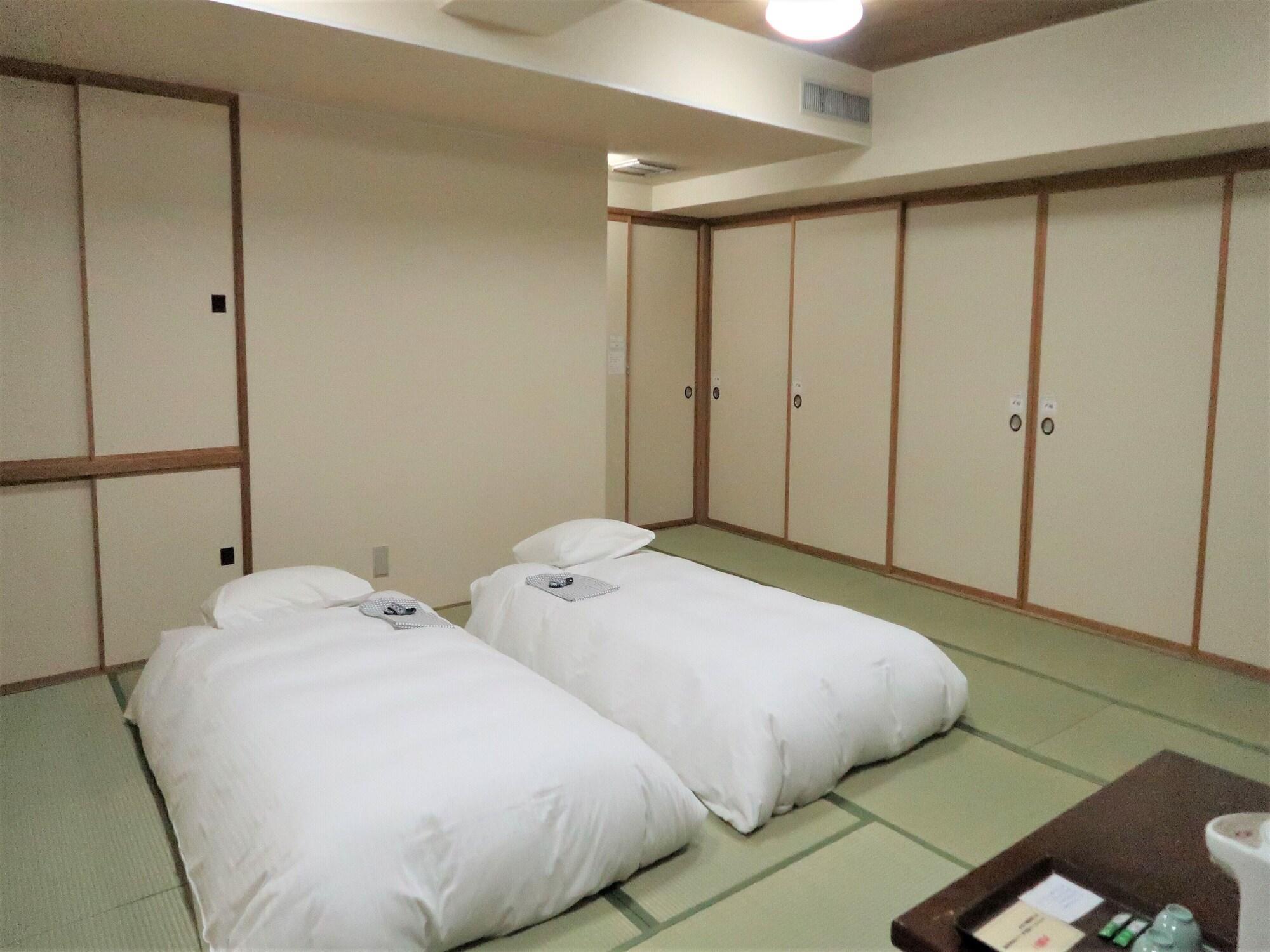 Hotel Tokeidai Саппоро Экстерьер фото