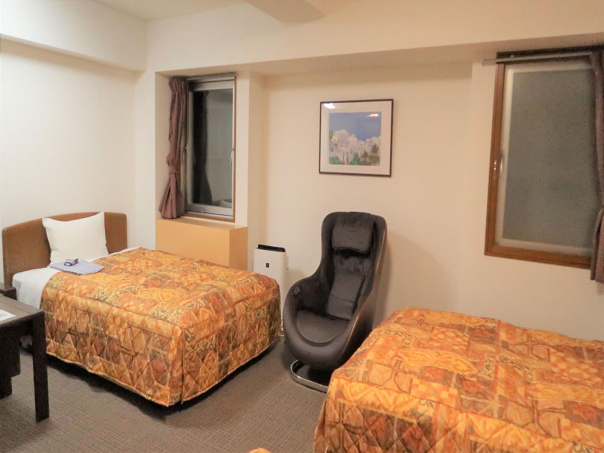 Hotel Tokeidai Саппоро Экстерьер фото