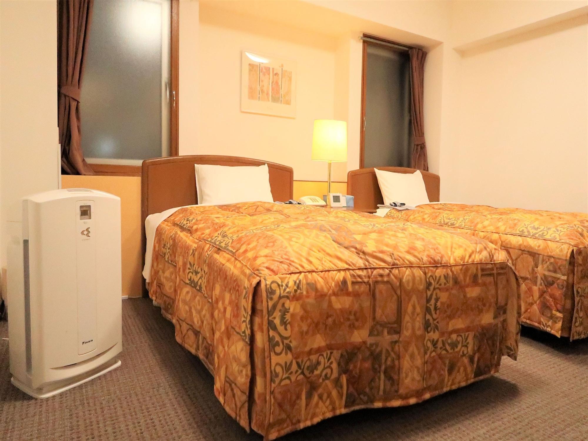 Hotel Tokeidai Саппоро Экстерьер фото